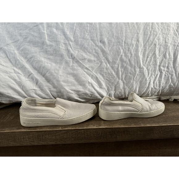 Michael Kors White Slip-On Sneakers Women's size 6M - Picture 4 of 6